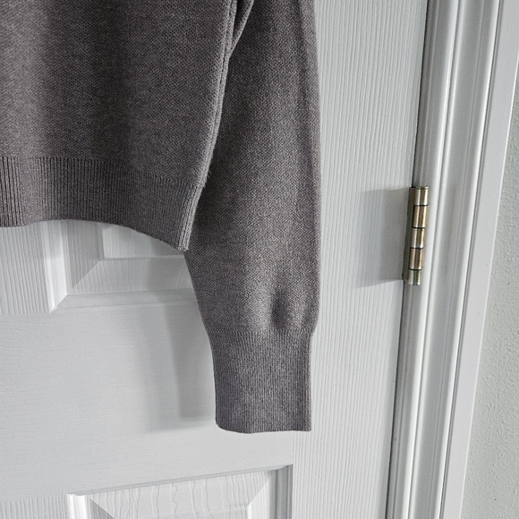 NWOT Hippie Rose Knit Teddy Bear Cropped Sweater - Picture 6 of 8